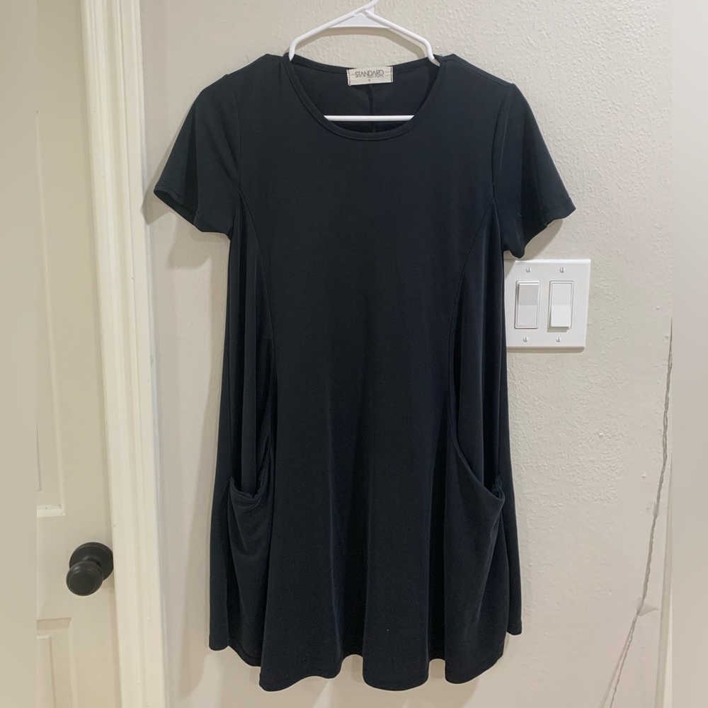 Casual Black Dress with pockets